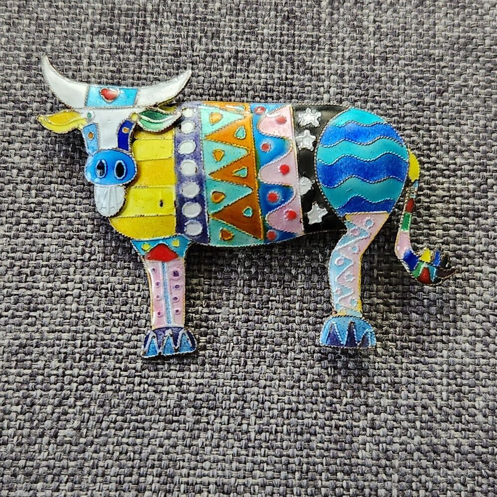 Zarah Colorful Enamel Bull Pin Brooch